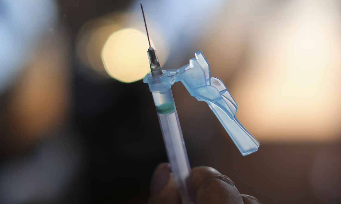 Presidente Prudente inicia vacinação contra dengue  - 